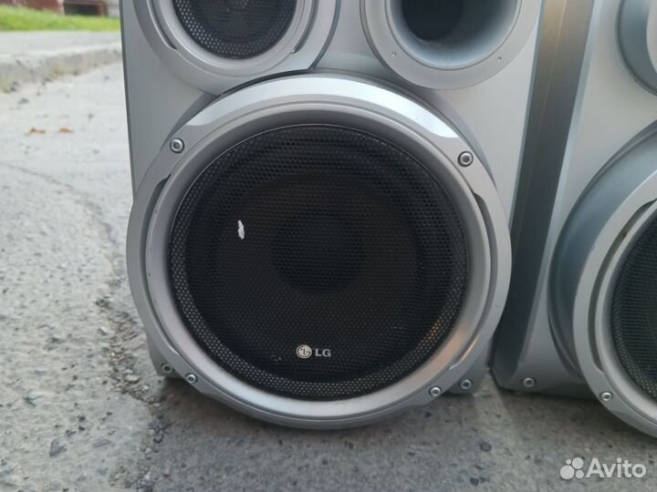 Колонки от музыкального центра lg