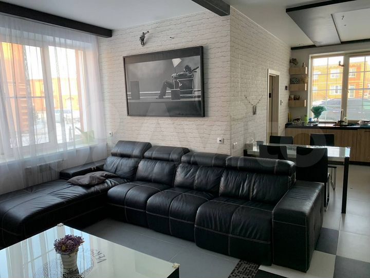 3-к. квартира, 98,7 м², 2/2 эт.