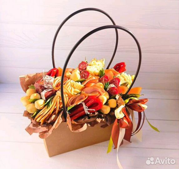 Съедобные букеты из колбасы