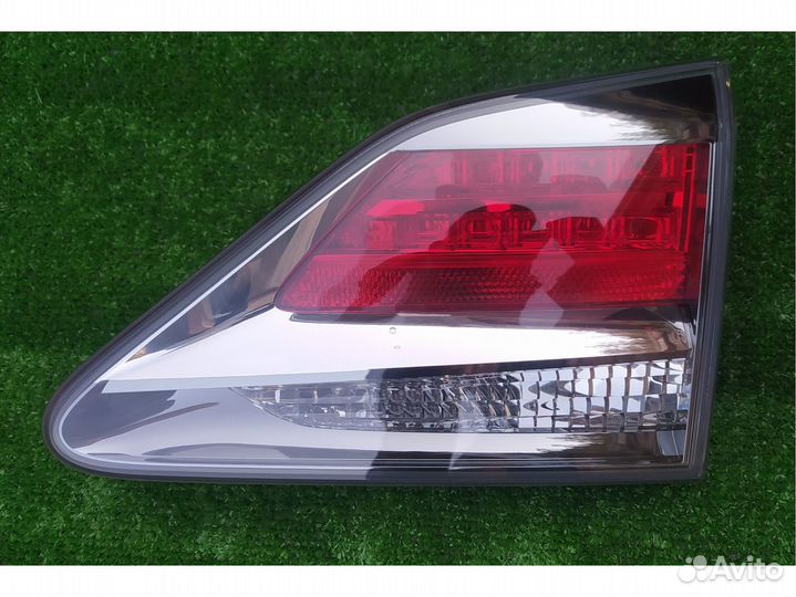 Фонарь в крышку багажника Lexus RX 2012-2015