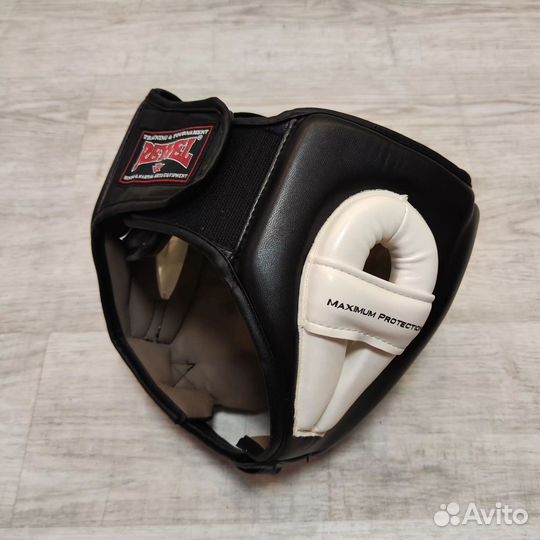 Шлем боксёрский Reyvel Maximum Protection