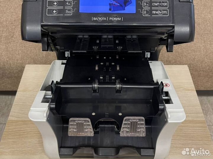 Сортировщик банкнот Magner 175 F