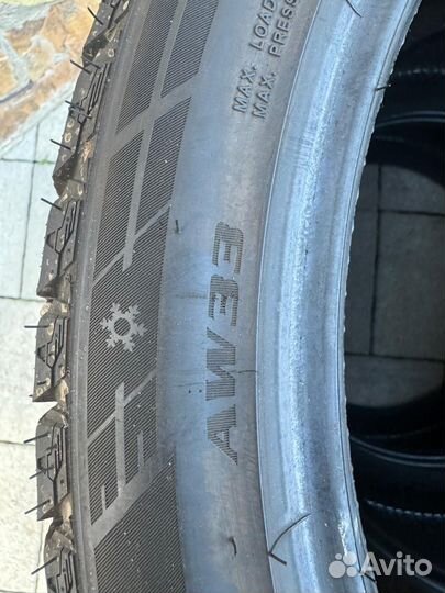 Habilead SnowShoes AW33 245/40 R19 и 275/40 R19 98H