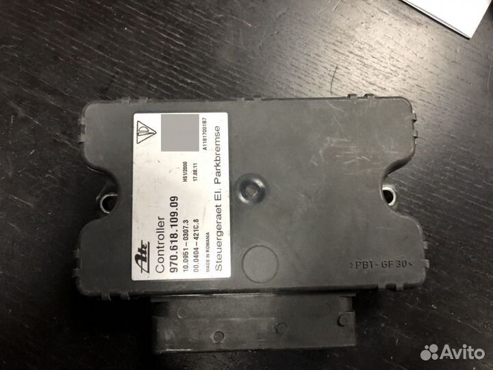 Блок управления Ручным тормозом Порше 97061810909