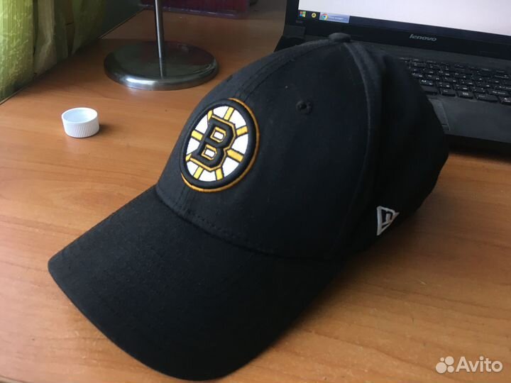 Бейсболка new era