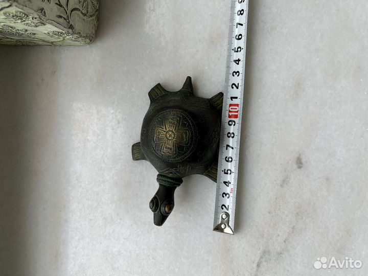 Черепаха бронзовая