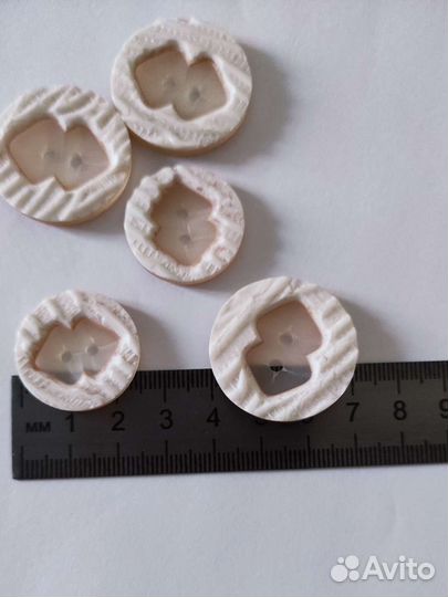 Пуговицы роговые бежевые серые для тренча,пальто