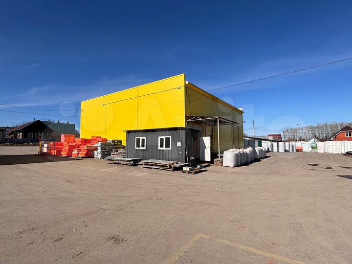 Здание, 876.5 м²