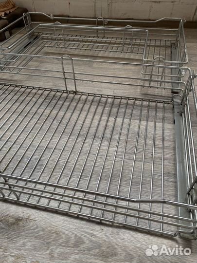 Корзина выдвижная под мойку