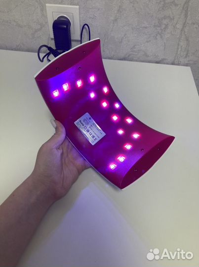 Лед лампа для маникюра