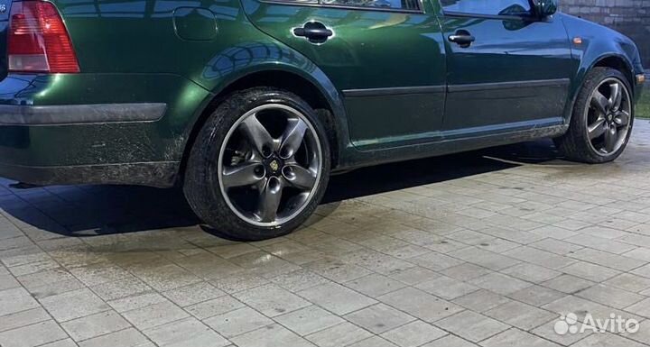 Rubber Wheels Standard 225/40 R18