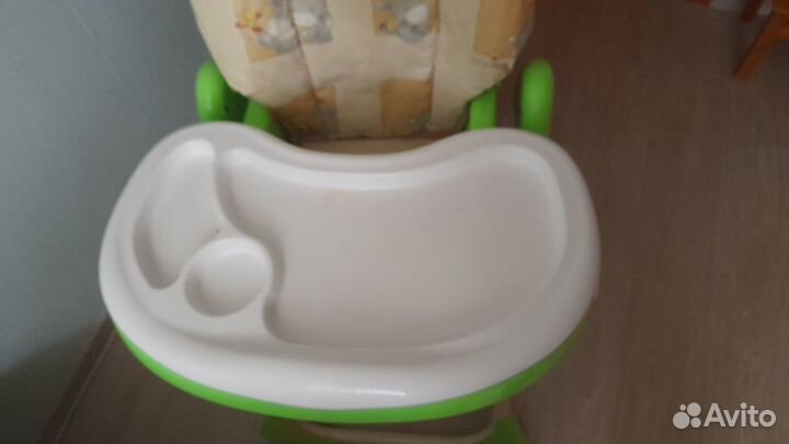 Стульчик для кормления globex