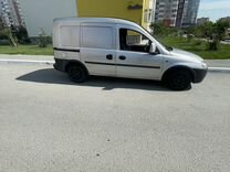 Opel Combo 1.7 MT, 2003, 327 000 км, с пробегом, цена 470 000 руб.