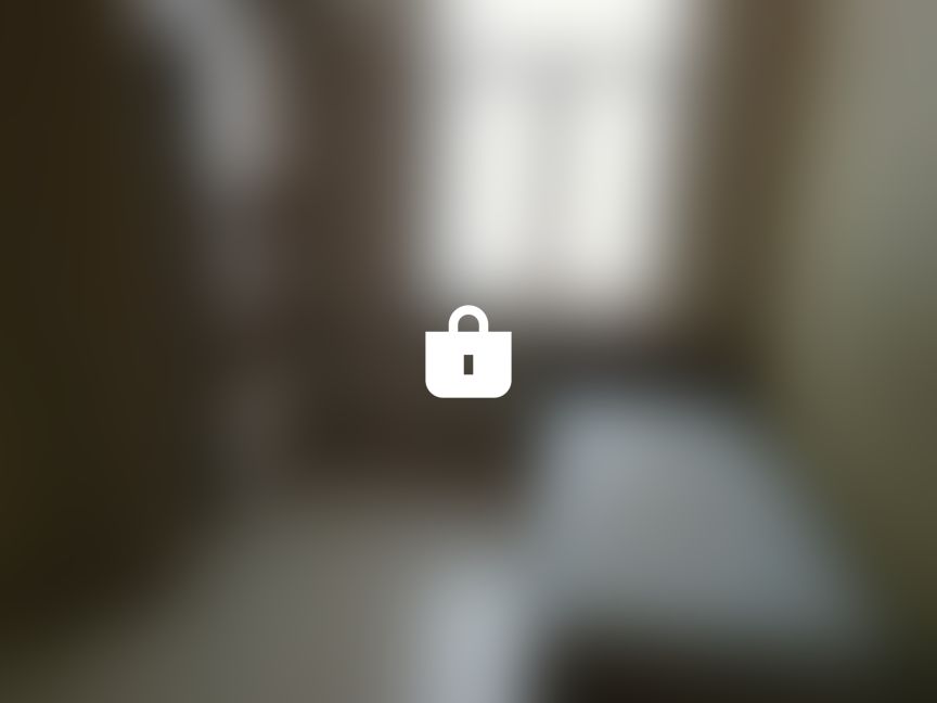 Комната 14 м² в 4-к., 8/8 эт.