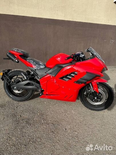 Электромотоцикл / Электрический мотоцикл Ducati
