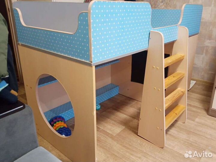 Детская кровать чердак