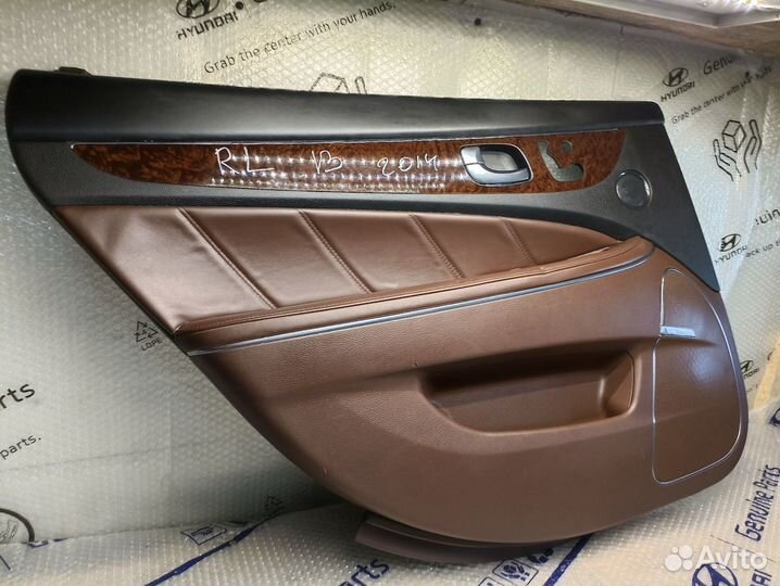 Обшивка двери левая задняя Equus RL13 коричневая