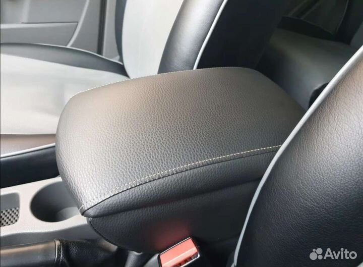 Подлокотник ford focus ll (2005-2011)