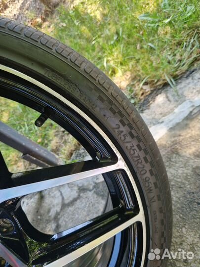 Centara Vanti CS 245/35 R20 105W