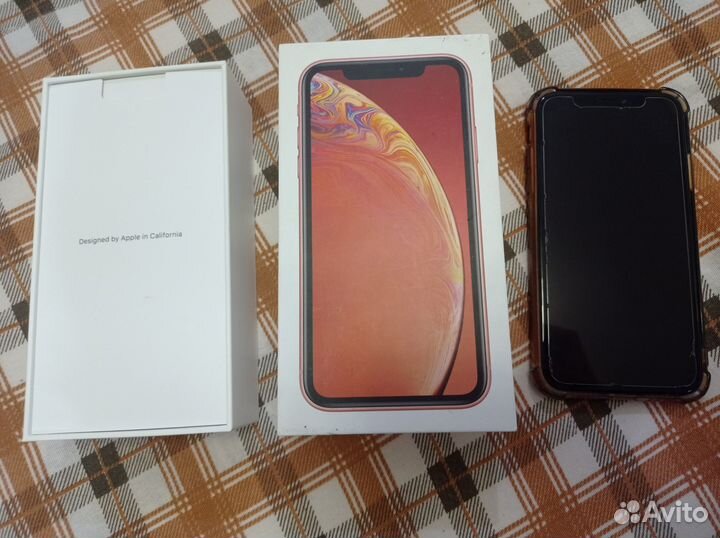 iPhone Xr, 128 ГБ