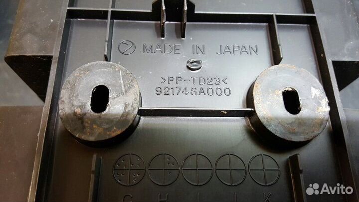 Подлокотник Subaru Forester SG EJ205 04