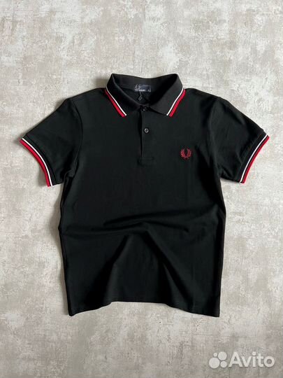 Поло Fred Perry