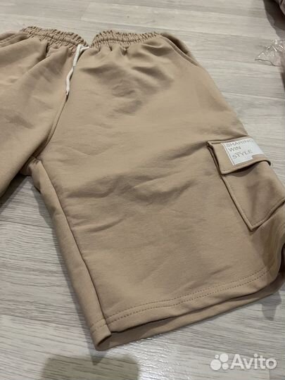 Спортивный костюм мужской с шортами