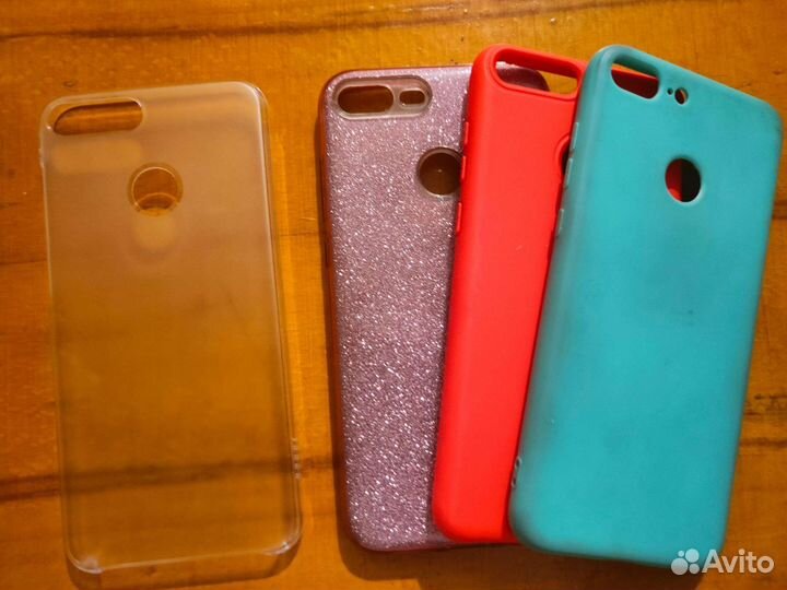 Продам чехлы на телефон Honor 9 lite