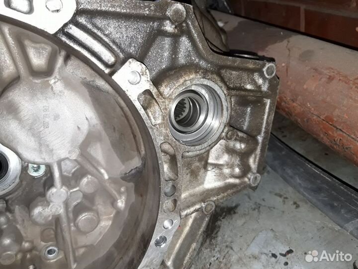 МКПП Toyota Verso 2zrfae - (30300-0F040)