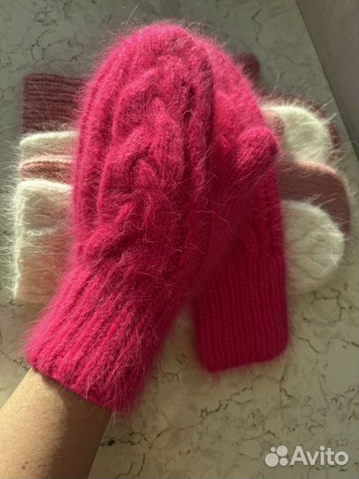 Варежки фуксия