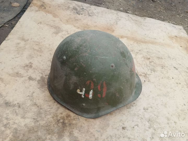 Военная советская каска ВОВ