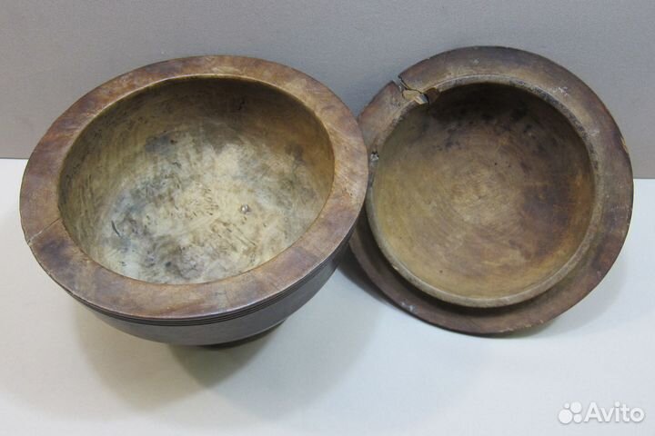 Чаша с крышкой h-24 см, d-23 дерво Эфиопия Африка