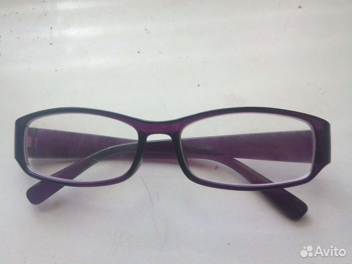 Очки с диоптриями -1.00