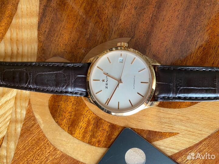 Золотые часы Zenith Elite Captain Rose Gold