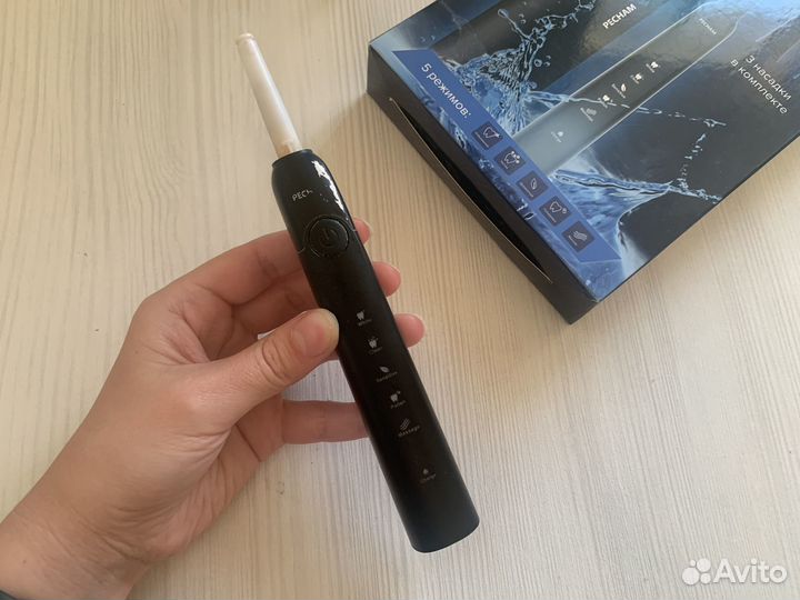 Электрическая зубная щетка pecham на запчасти