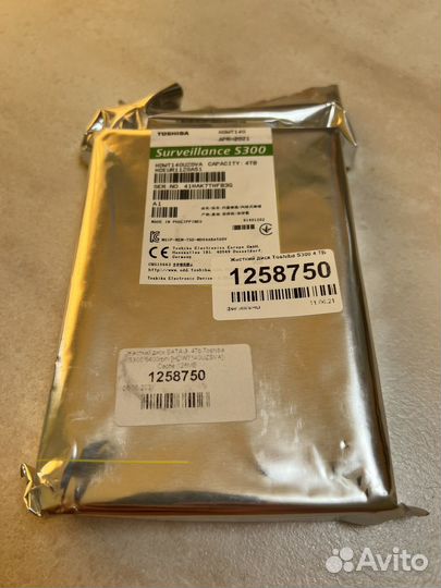 Жесткий диск Toshiba S300 4TB
