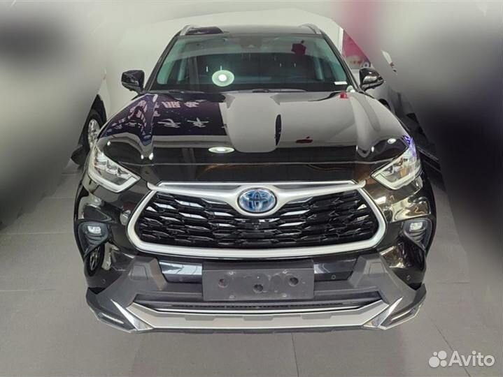 Toyota Highlander 2.5 CVT, 2022, 27 600 км