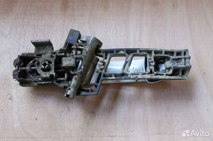 Ручка двери наружная Ford Fiesta 2008-2013 задняя