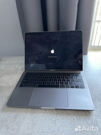 Apple macbook pro touchbar