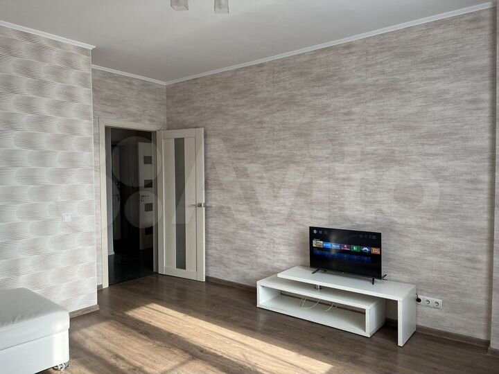 1-к. квартира, 40 м², 13/18 эт.