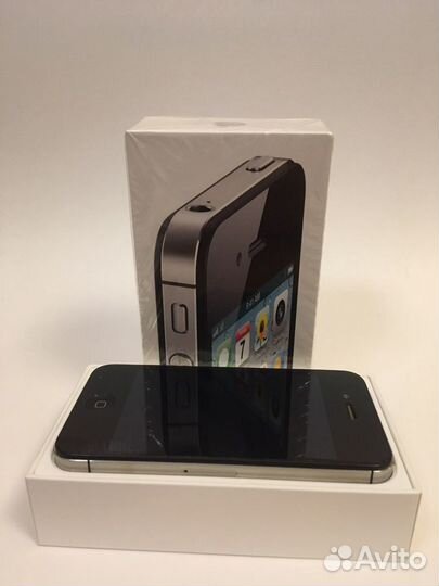 iPhone 4S, 16 ГБ