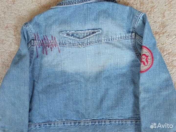 Джинсовая куртка