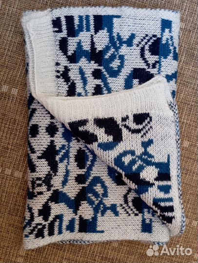 Шарф трикотаж с орнаментом