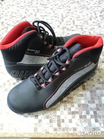 Беговые ботинки