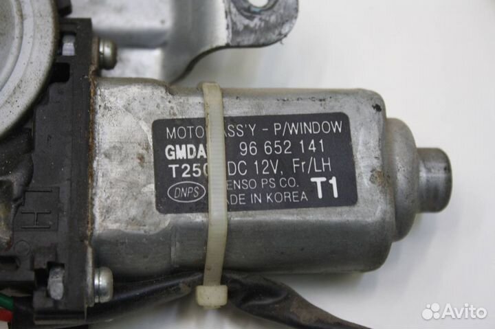 Стеклоподъемник электрический передний левый