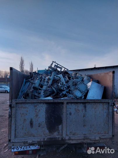 Прием металлолома / Резка, демонтаж, вывоз лома