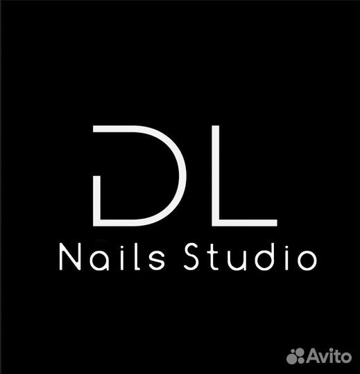 Администратор студии маникюра