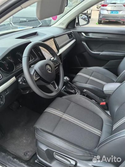 Skoda Kamiq 1.2 AMT, 2020, 50 000 км