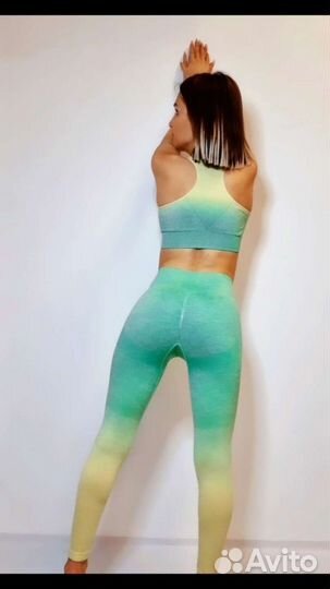 Костюм для фитнеса