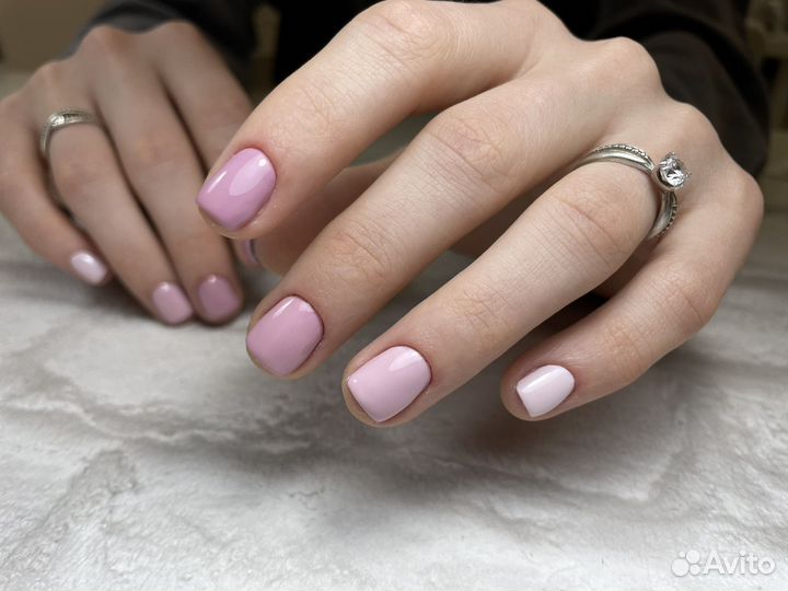 Маникюр в студии